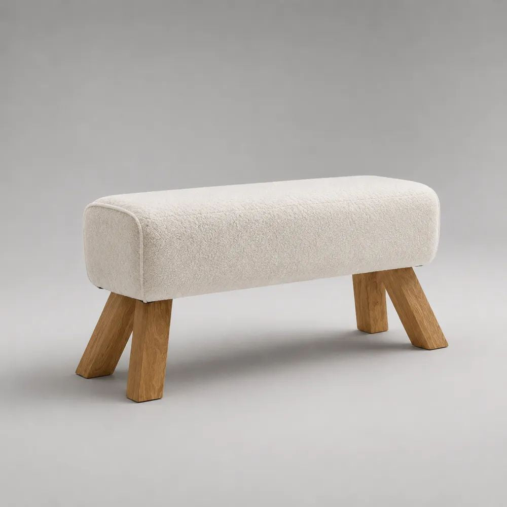 Gepolsterte Bettbank mit Bouclébezug und Massivholzbeinen, Creme/Naturholzfarben, 100 × 40 × 45 cm